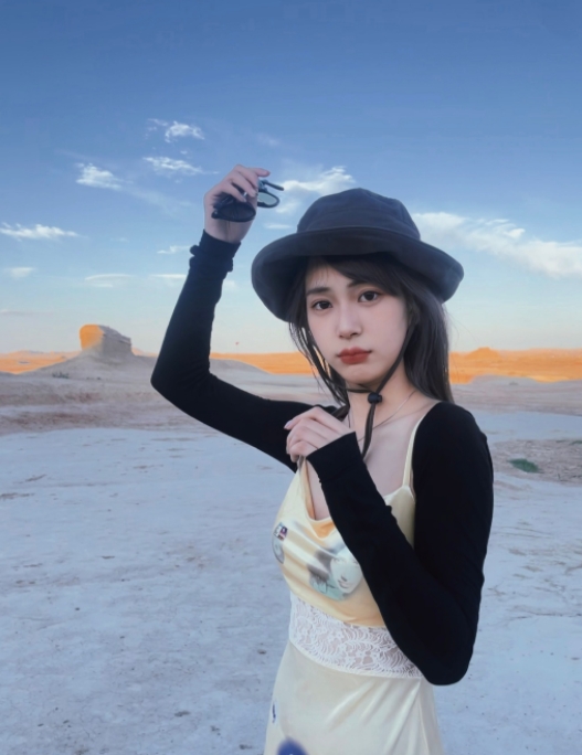英姐的第一张照片--苏州相亲服务中心