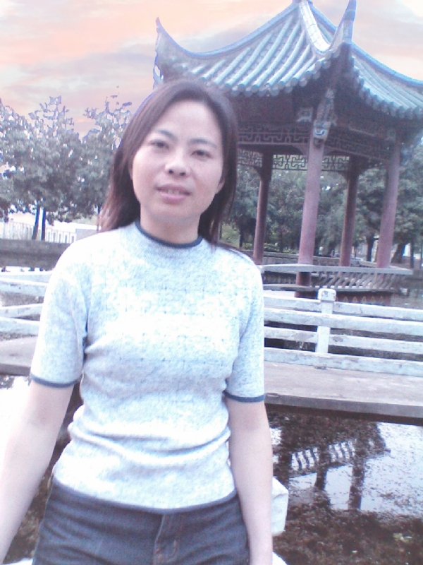 小草的第一张照片--苏州相亲服务中心