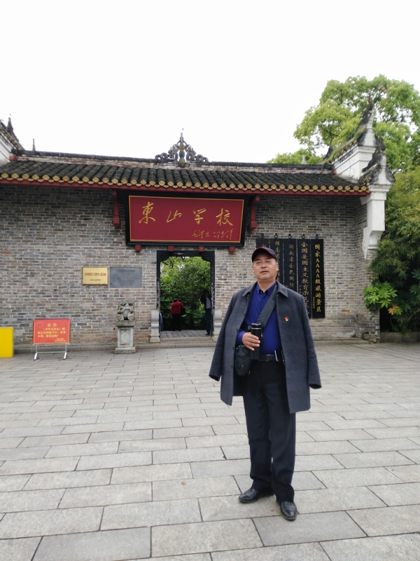 孤独的老帅的第二张照片--苏州相亲服务中心