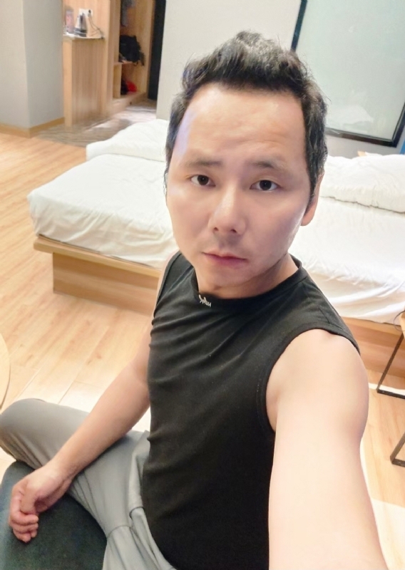 爱远的要命的第一张照片--苏州相亲服务中心