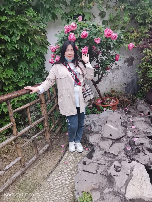 乖乖一女的第三张照片--苏州相亲服务中心