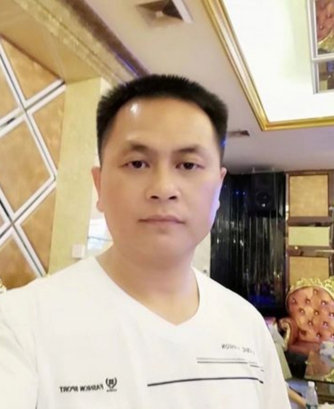 小梁的第一张照片--苏州相亲服务中心