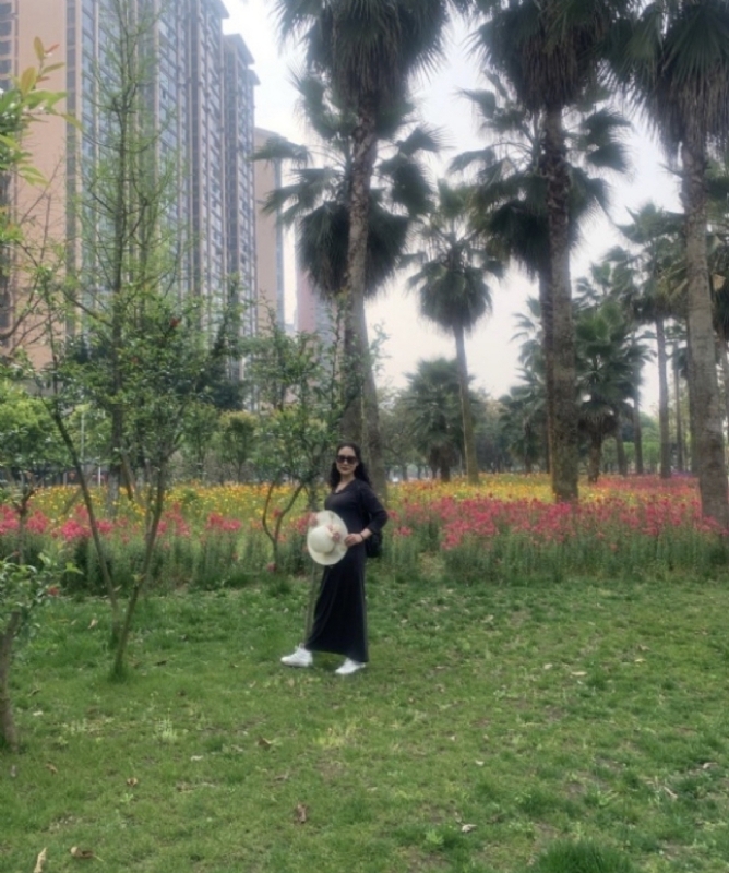 粉墨登场的第一张照片--苏州相亲服务中心