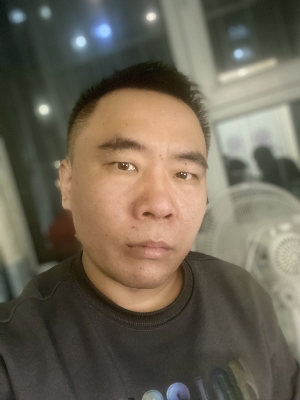 云的第三张照片--苏州相亲服务中心