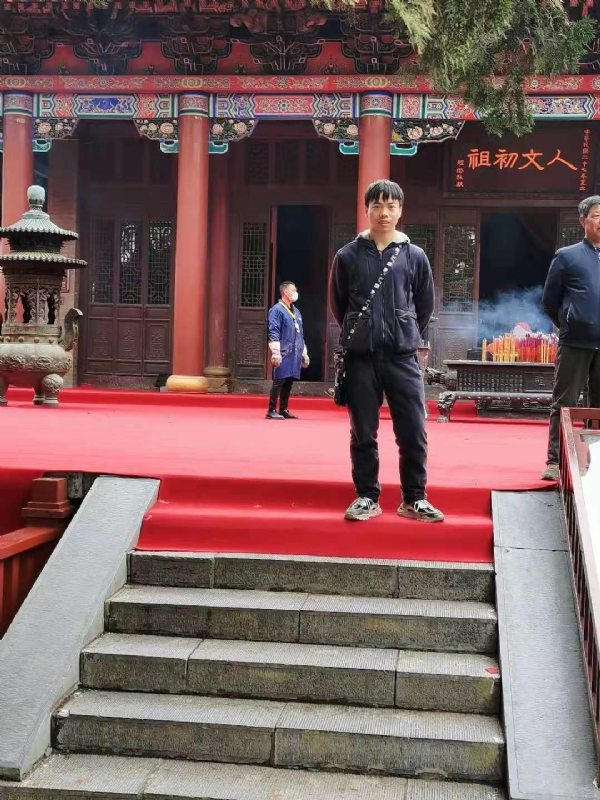 单身的小草的第三张照片--苏州相亲服务中心