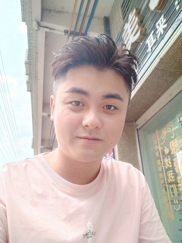 李健诚的第一张照片--苏州相亲服务中心
