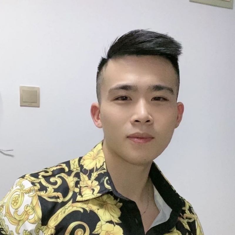 迷彩冲锋衣的第一张照片--苏州相亲服务中心