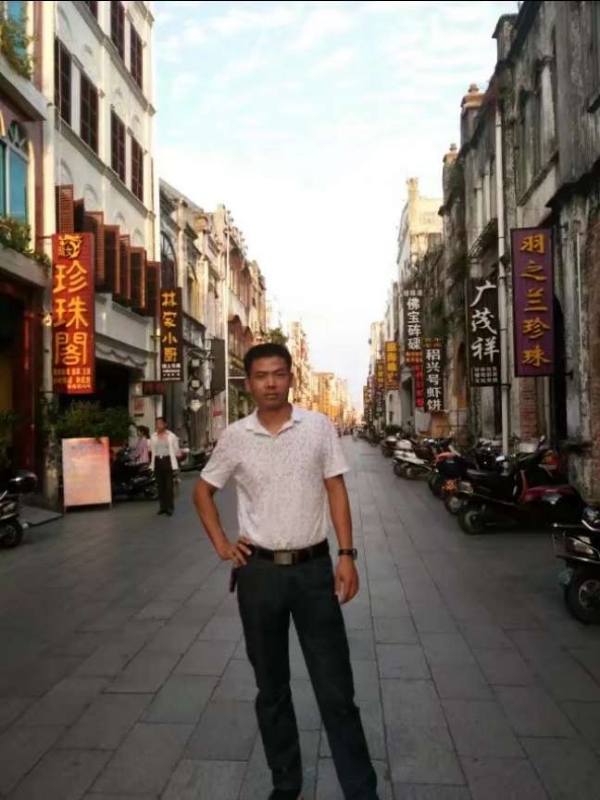 爱生活爱健康的第一张照片--苏州相亲服务中心