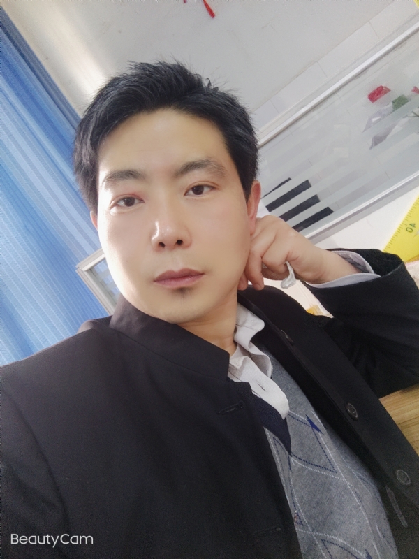 铜豌豆的第一张照片--苏州相亲服务中心