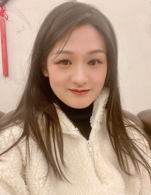 盧盈穎的第二张照片--苏州相亲服务中心