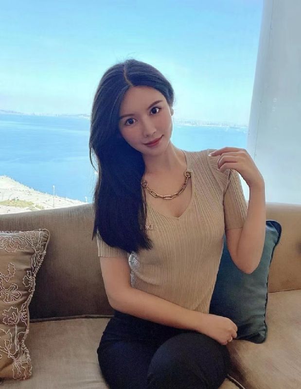 李芷晴的第一张照片--苏州相亲服务中心