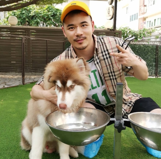 坚持的第一张照片--苏州相亲服务中心
