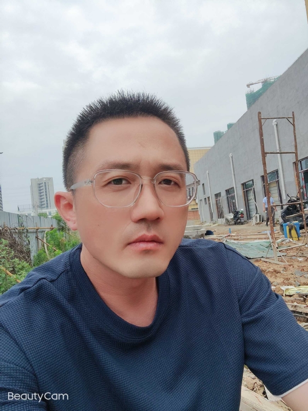 清风烈酒的第二张照片--苏州相亲服务中心