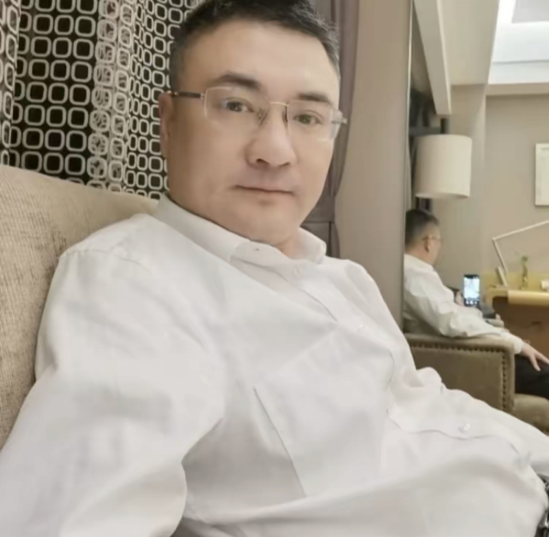 追逐的第二张照片--苏州相亲服务中心