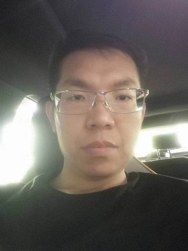 小黑包的第一张照片--苏州相亲服务中心