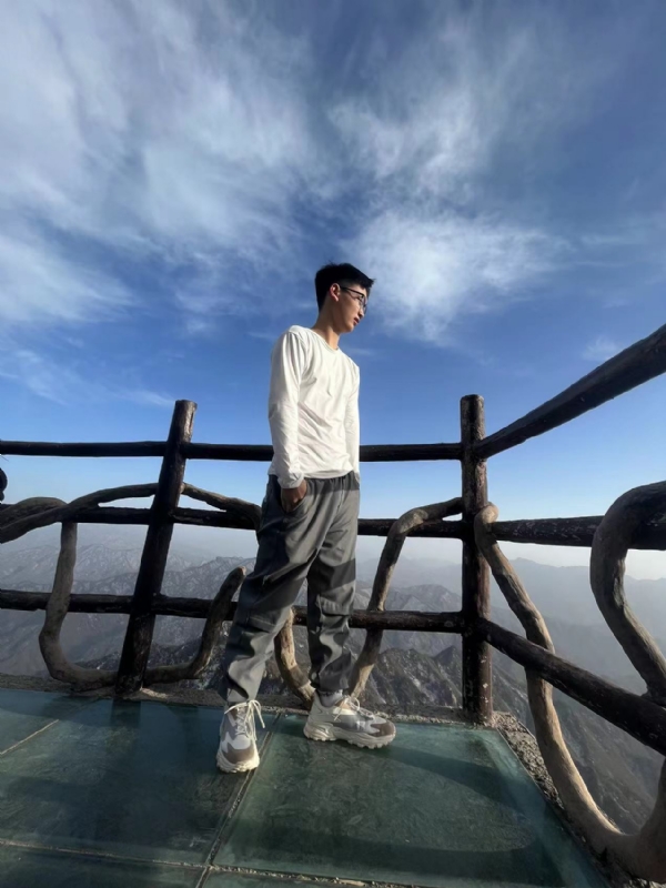 怜ぁ熙的第一张照片--苏州相亲服务中心