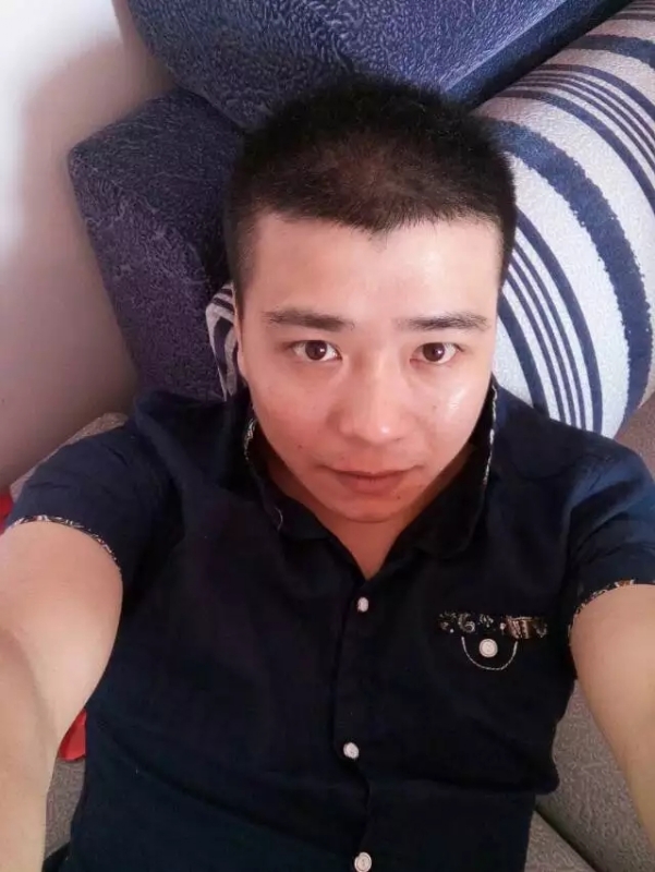 漫步的面包的第一张照片--苏州相亲服务中心
