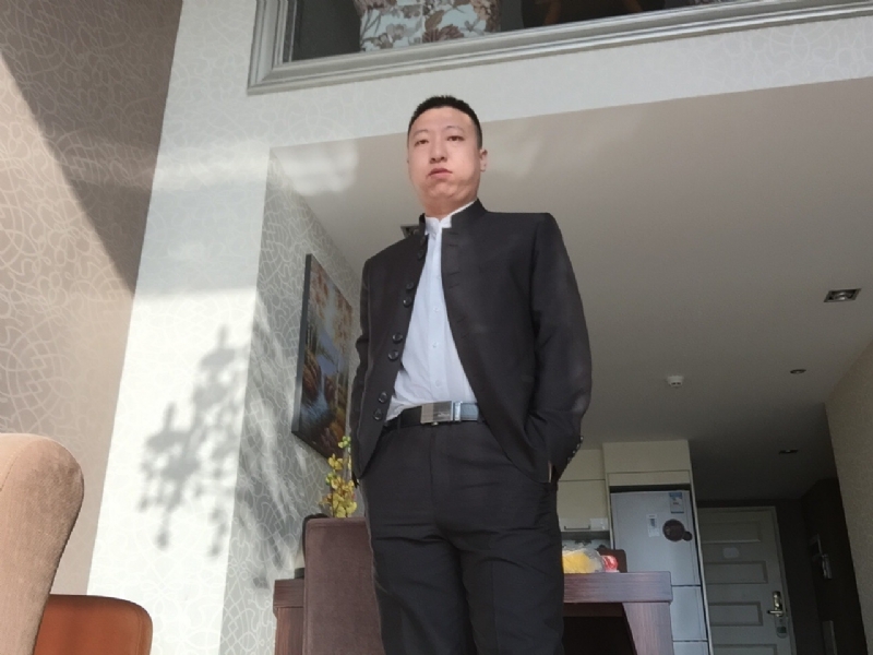 雅小炁的第一张照片--苏州相亲服务中心