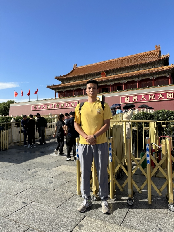 莫过于的第一张照片--苏州相亲服务中心