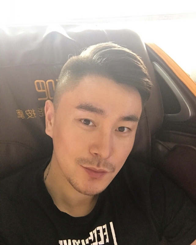 郑Sir的第二张照片--苏州相亲服务中心