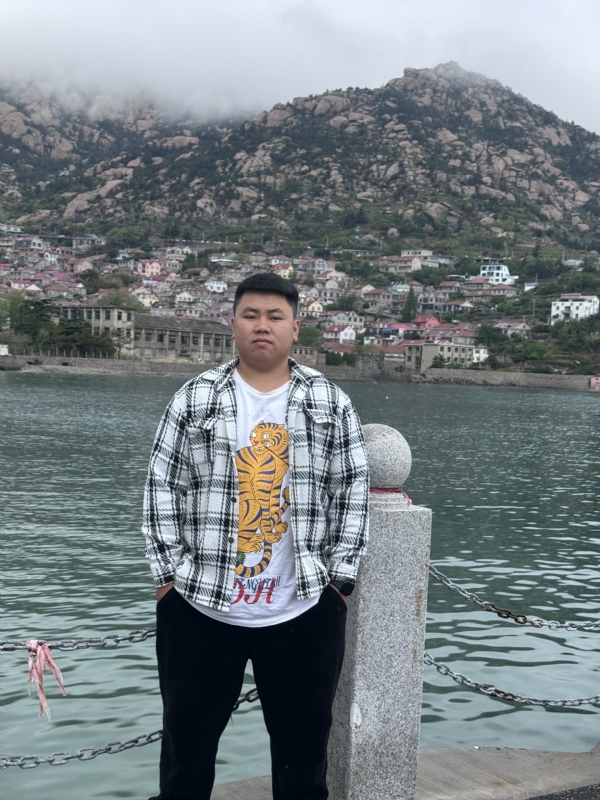 谨慎的第一张照片--苏州相亲服务中心