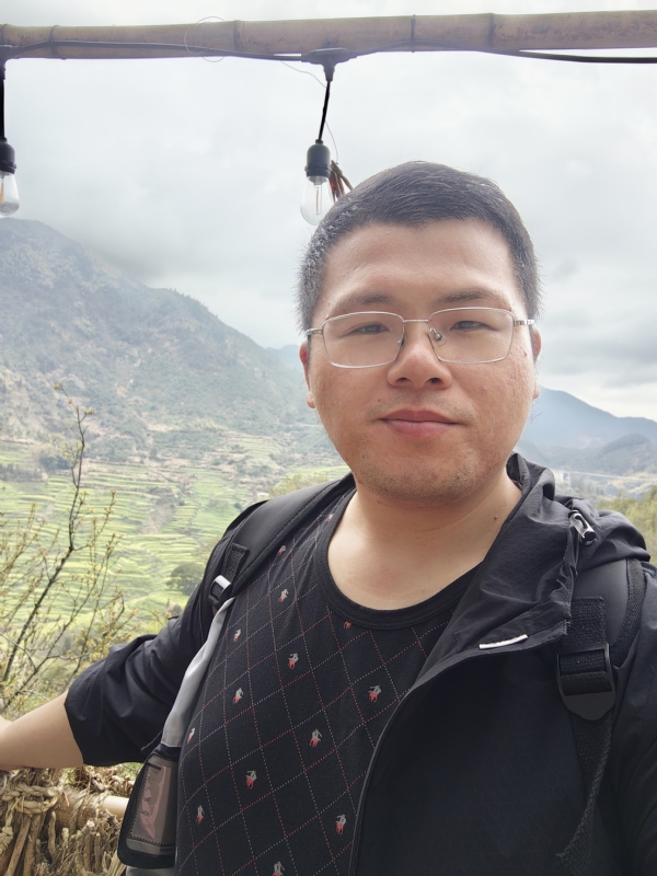 青山的第三张照片--苏州相亲服务中心