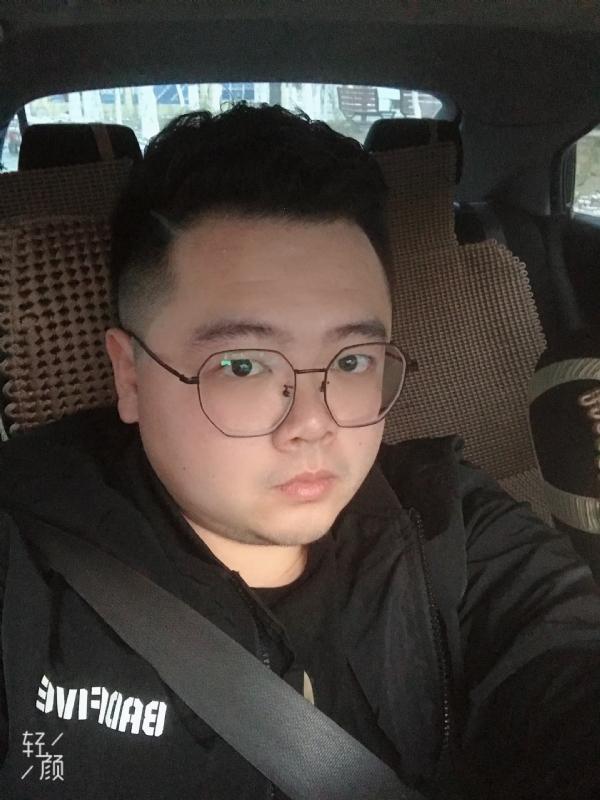 欢笑的第一张照片--苏州相亲服务中心