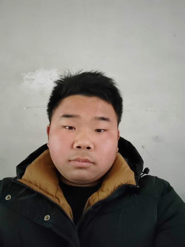 精神饱满的第五张照片--苏州相亲服务中心