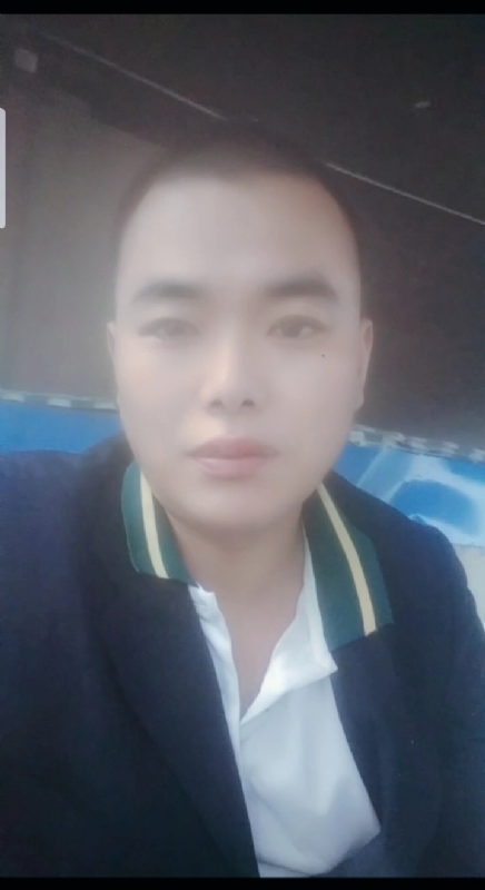 阳光男孩的第一张照片--苏州相亲服务中心