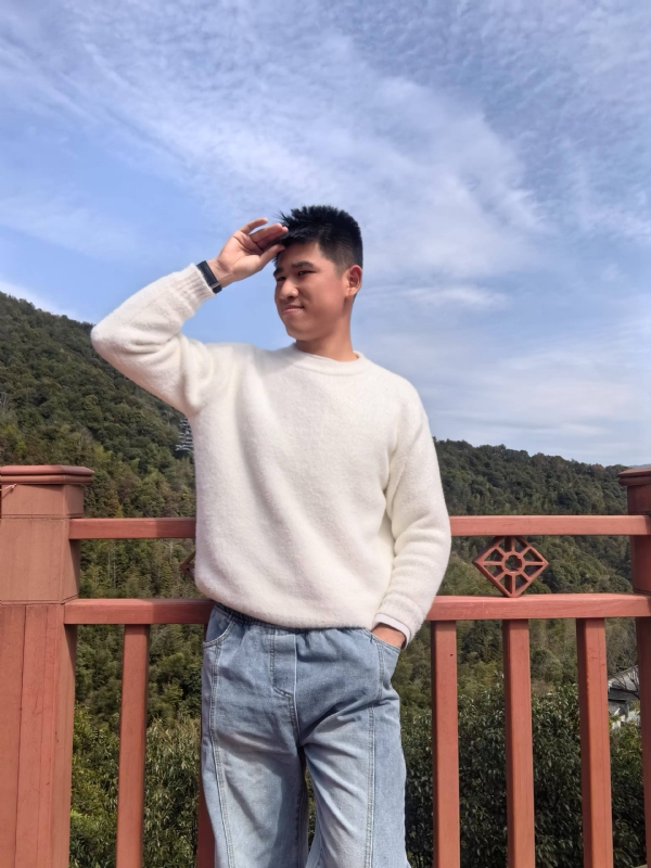 颜SEME的第一张照片--苏州相亲服务中心