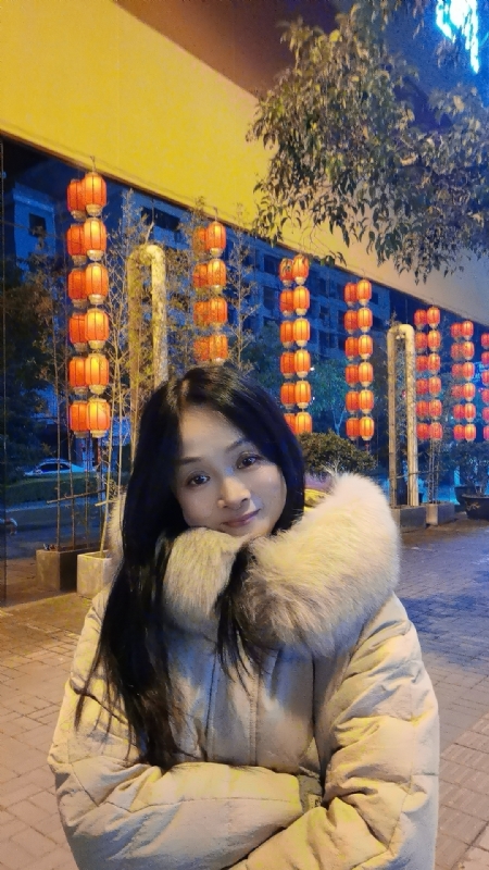 伊伊的第二张照片--苏州相亲服务中心