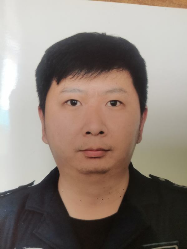 吕嘉的第一张照片--苏州相亲服务中心