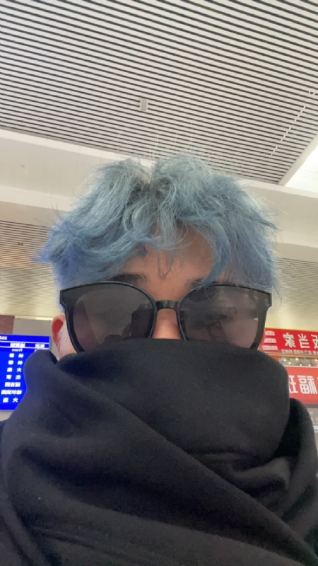 平行线的第二张照片--苏州相亲服务中心