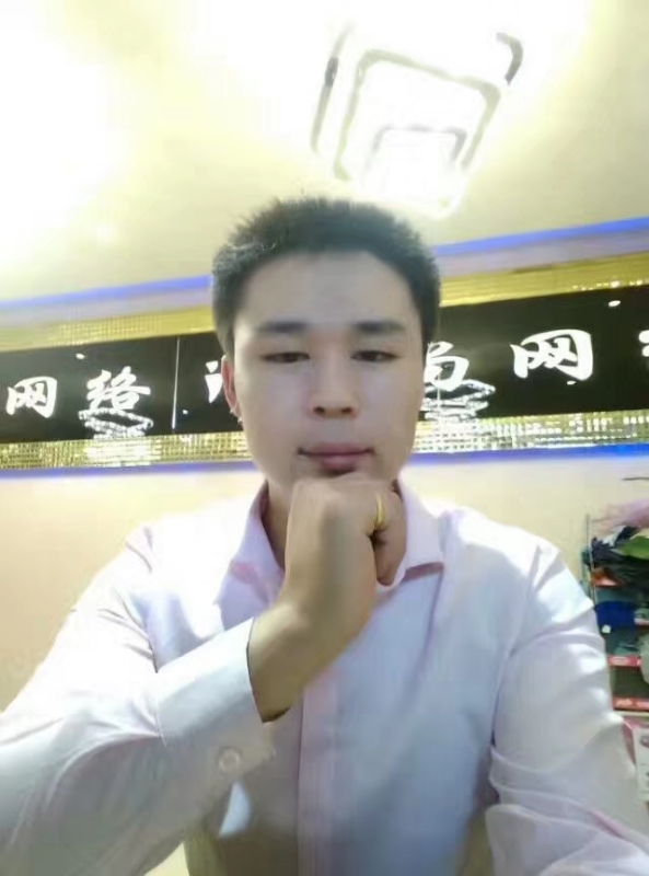 沉默寡言的第一张照片--苏州相亲服务中心