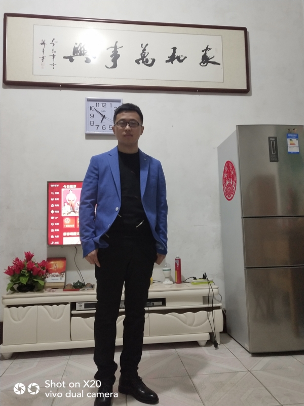 孤独的狼的第一张照片--苏州相亲服务中心