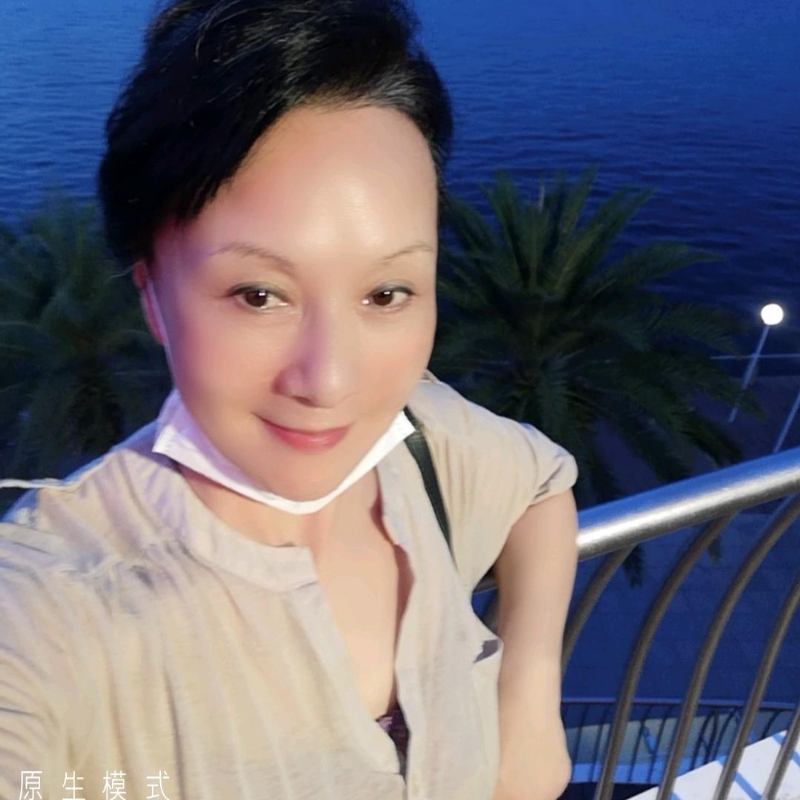 hong的第一张照片--苏州相亲服务中心
