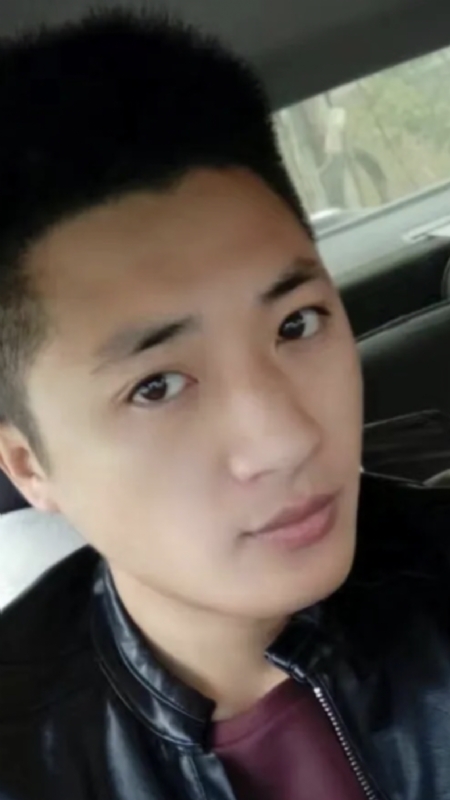 小汤米的第二张照片--苏州相亲服务中心