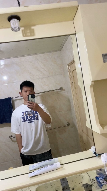 哈哈的第一张照片--苏州相亲服务中心