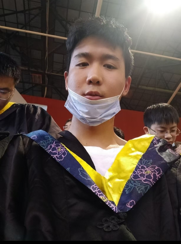 落落大方的第一张照片--苏州相亲服务中心