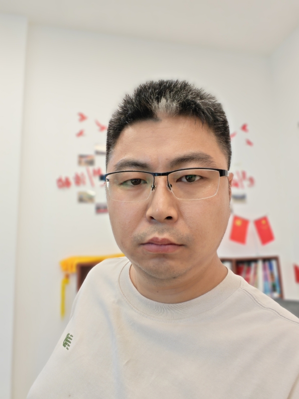 苦海寻舟的第一张照片--苏州相亲服务中心
