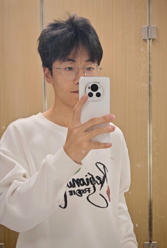 张浩博的第三张照片--苏州相亲服务中心