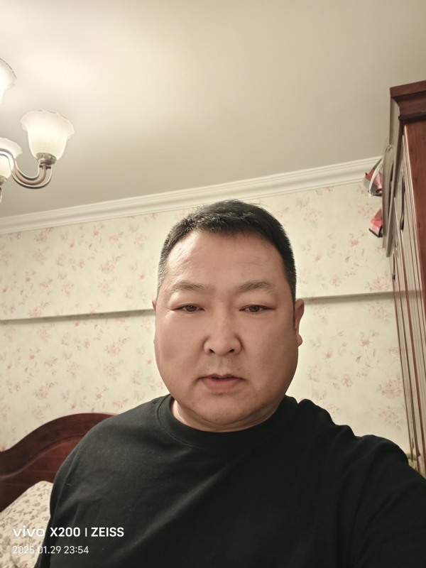 峰哥的第一张照片--苏州相亲服务中心