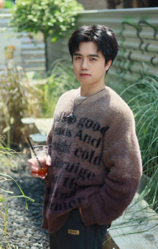 檐下雨的第二张照片--苏州相亲服务中心