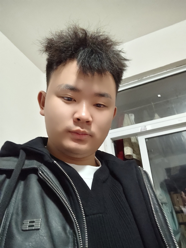 阿龙找对象的第一张照片--苏州相亲服务中心