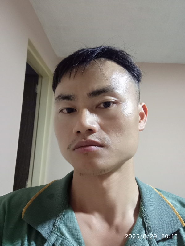 自简的第一张照片--苏州相亲服务中心