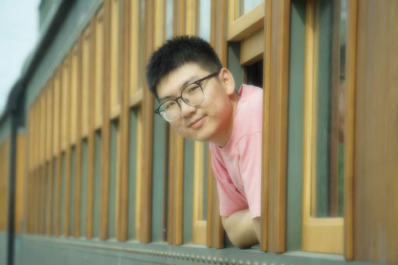 锦瑟无端五十弦的第一张照片--苏州相亲服务中心