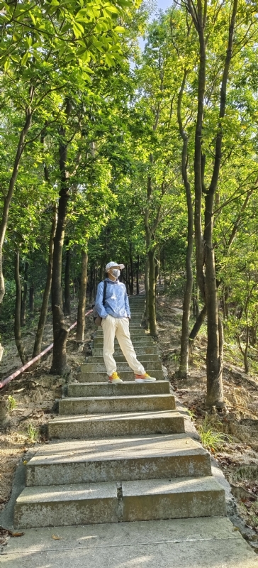 书衣的第三张照片--苏州相亲服务中心