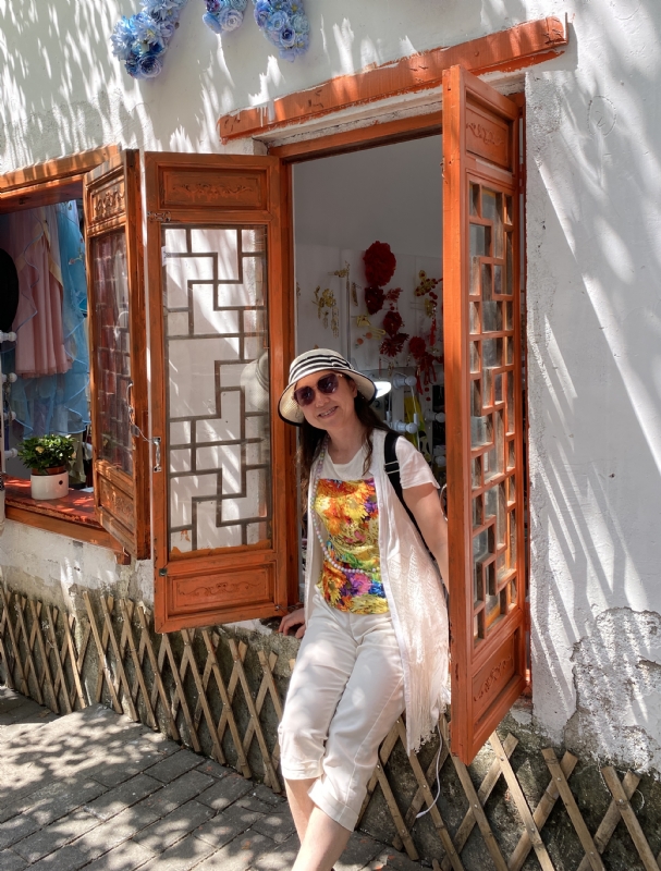 stella的第三张照片--苏州相亲服务中心